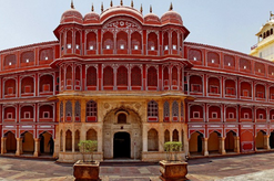 Monsoon Palace (Sajjan Garh)